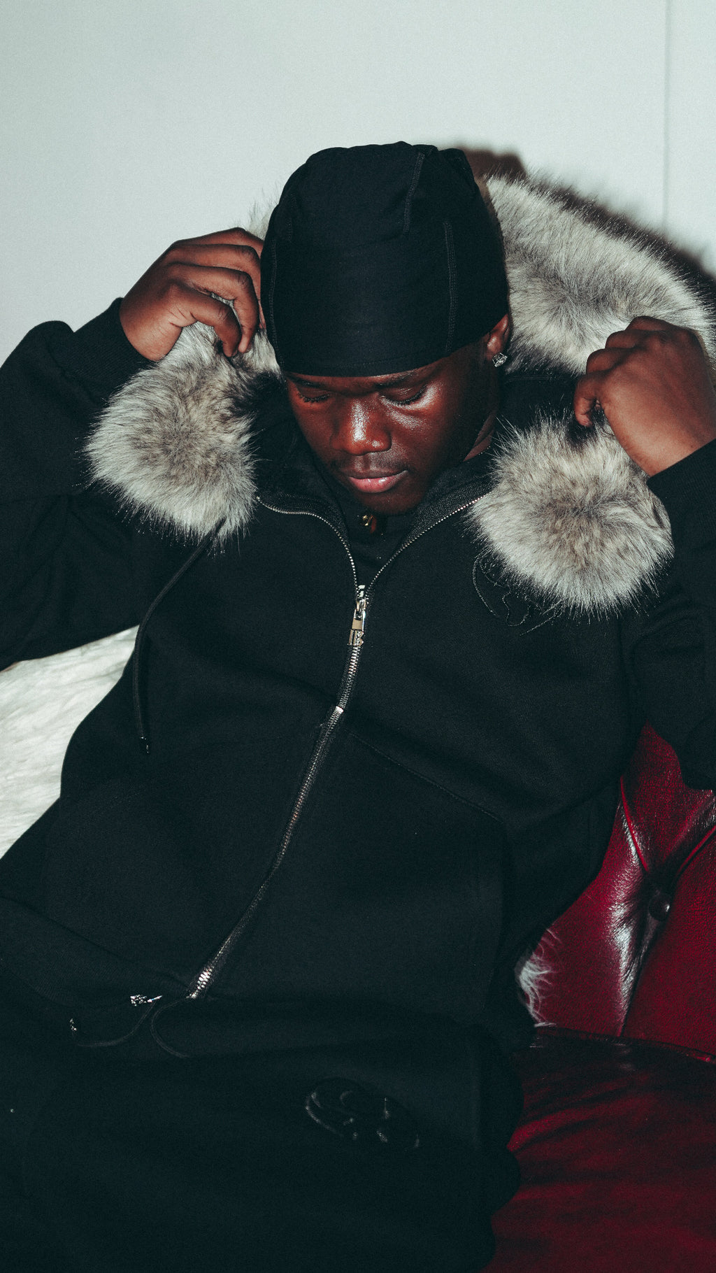 Black Hoodie with removable faux Fur
