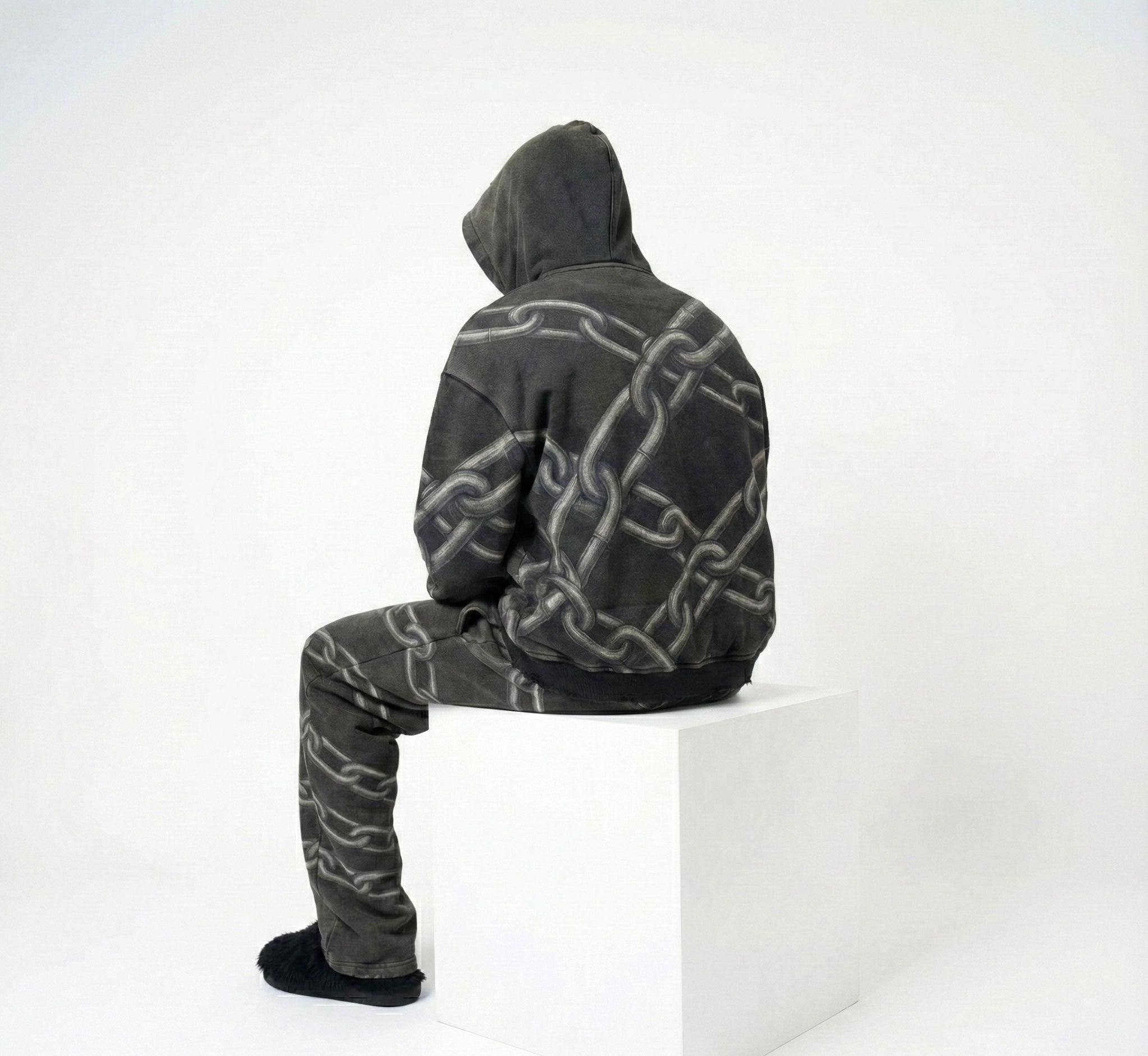 Distressed Chain Heavyweight Hoodie
