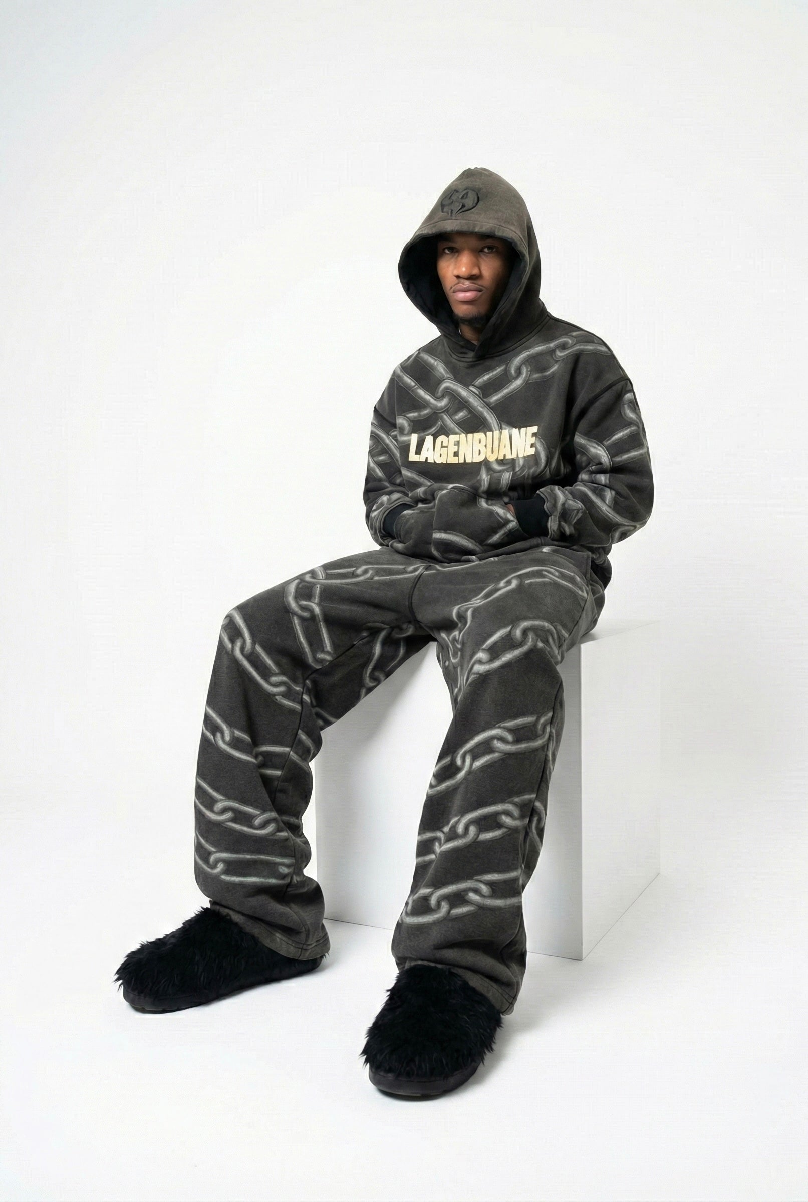 Distressed Chain Heavyweight Hoodie